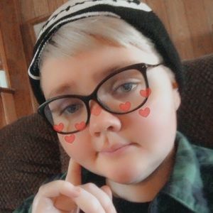 Meet your Posher, Kendall